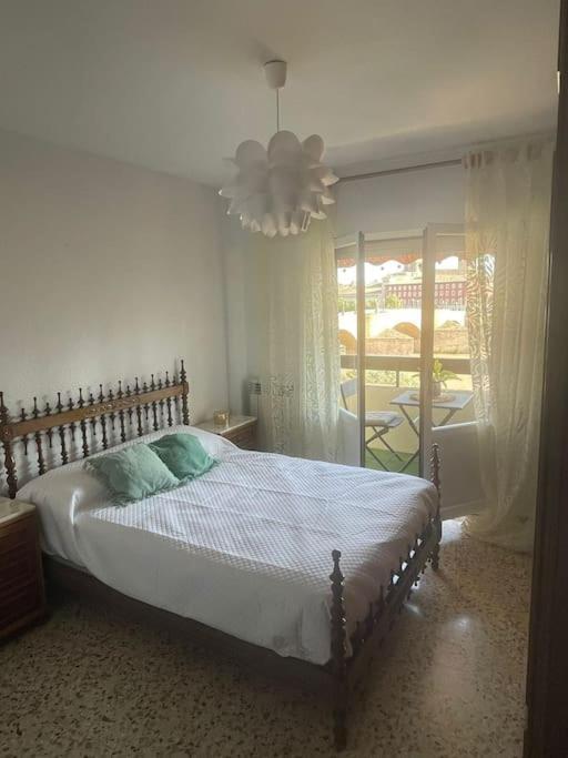 Apartamento Con Vistas Al Pilar Con Aparcamiento Privado 萨拉戈萨 外观 照片